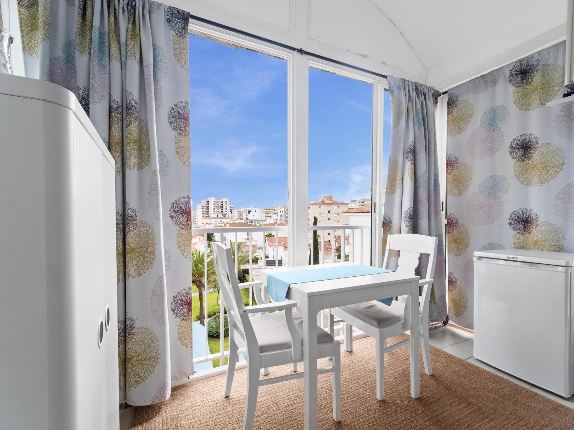 Estudio Cerca Del Mar Con Balcon Roses